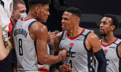 NBA: Τρομερές ανατροπές από Ουίζαρντς και Σίξερς (videos)