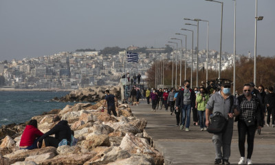Κρίσιμες οι επόμενες 72 ώρες: Και μέσα στην εβδομάδα η απόφαση για lockdown τύπου Πάτρας στην Αττική