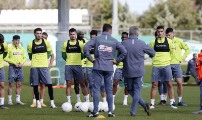 Παναθηναϊκός: Θέλει χρόνο ο Σανκαρέ, δεν προπονήθηκε ο Σένκεφελντ