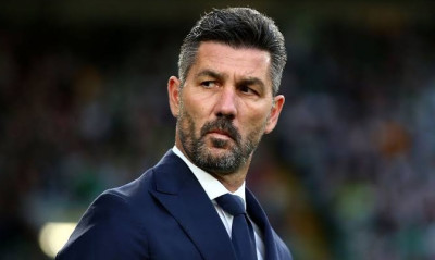 Ουζουνίδης: «Συμφώνησε με Κραϊόβα»! (Photos)