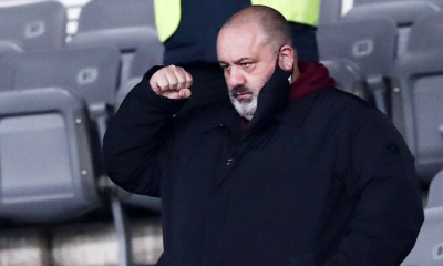 Ολυμπιακός: Έξαλλος ο Καραπαπάς στην ΕΠΟ - «Είχατε κρύα και ζεστά μπαλάκια» (photos)