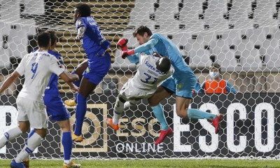 Ενημέρωση της Πόρτο για τον ανατριχιαστικό τραυματισμό - Τα κλάματα των συμπαικτών του Νανού (video)