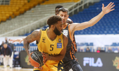 ΑΕΚ: Γύρισε το πόδι ο Λάνγκφορντ