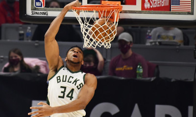 NBA: Οι καλύτερες στιγμές του Γιάννη Αντετοκούνμπο (photos+video)