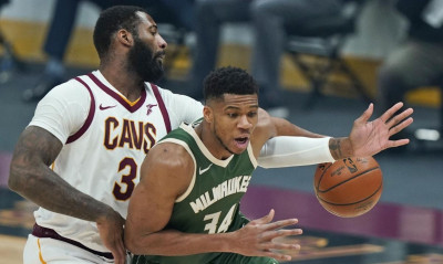 NBA: Στο... χαλαρό ο Γιάννης - Back to back νίκες για Μπακς (video+photos)