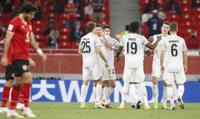 Η Μπάγερν έκανε περίπατο με την Αλ Αχλί και ετοιμάζεται να σηκώσει την κούπα! (video+photos)