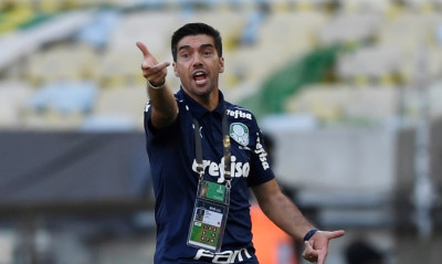 Συναγερμός για τον Αμπέλ Φερέιρα - Η κίνηση της Παλμέιρας