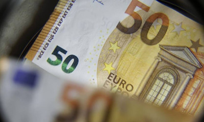 Ποιες πληρωμές προς την εφορία παγώνει έως το τέλος του 2021 η Κυβέρνηση