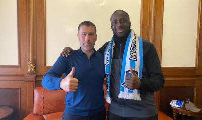 Νέα καριέρα για Γιάγια Τουρέ - «Κρέμασε» τα παπούτσια του και κάθεται στον πάγκο!