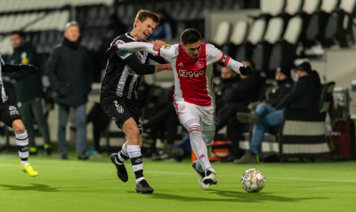 Eredivisie: Πήρε το δώρο και φουλάρει για τον τίτλο ο Άγιαξ! (video)