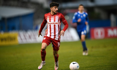 Ολυμπιακός: Έριξε... άγκυρα στον Πειραιά και ο Ανδρούτσος (photos)