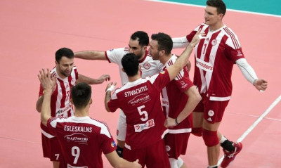 Ολυμπιακός-Φοίνικας Σύρου 3-0: Πήρε το ντέρμπι... στο ρελαντί