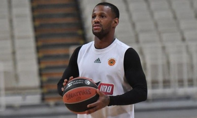 Γαλατασαράι: Κοντά σε Πιέρ Τζάκσον