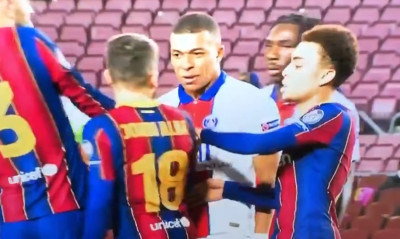 Χαμός με την απειλή του Εμπαπέ στον Άλμπα - «Στον δρόμο σε σκοτώνω» (video)