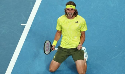 Australian Open: Μυθική πρόκριση Τσιτσιπά - Πέταξε εκτός τον Ναδάλ γυρίζοντας από το 2-0 (pics+vids)