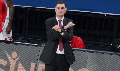 Ολυμπιακός: Ο Μπαρτζώκας αναγνώρισε πως «καταρρεύσαμε ανεξήγητα»!