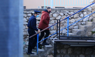 Super League: Στο… σκαμνί για τον χαρτοπόλεμο ΑΕΛ και Λαμία