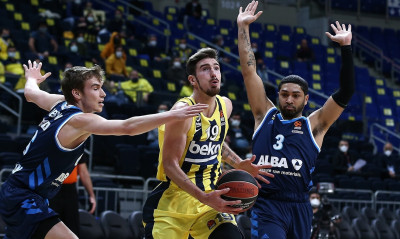 Φενέρμπαχτσε-Άλμπα 89-84: Δια χειρός Ντε Κολό και σερί 10/10!