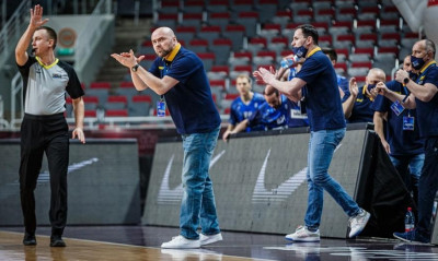 Βοσνία: Ο Μπόσνιτς απένειμε τα εύσημα στους παίκτες του