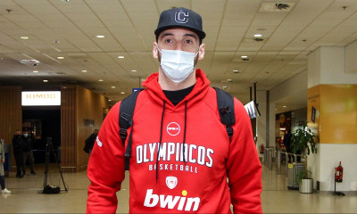 Έφτασε στην Αθήνα ο Κουφός: «Θα μου πάρει μερικές μέρες να βρω ρυθμό» (photos)