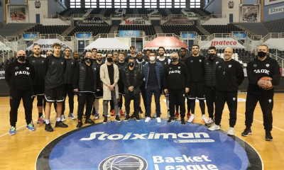 ΠΑΟΚ: Βιεϊρίνια και Κρέσπο παρέδωσαν τα χρήματα για την ΑΜΚ της ΚΑΕ