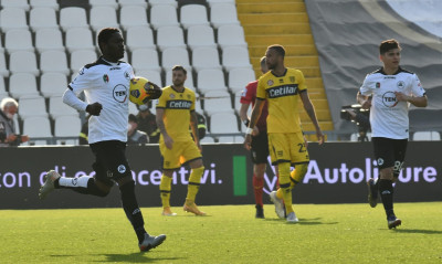 Serie A: Ούτε τώρα η Πάρμα! (Video+Photos)
