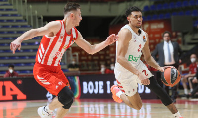 Ερυθρός Αστέρας-Μπάγερν Μονάχου 76-78: Ο Μπόλντγουϊν πήρε τη μάχη με τον Λόιντ