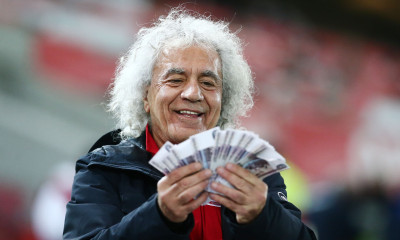 Viral η δημιουργία video στο Tik Tok - Ο «Τάκης Τσουκαλάς» τραγουδάει τον ύμνο του Παναθηναϊκού!