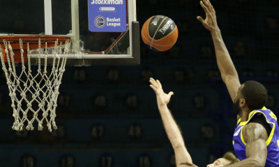 Περιστέρι: Έμφαση στην τακτική από Μανωλόπουλο