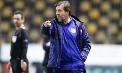 Αποθέωσε τους παίκτες του ο Μαρτίνς-Γιατί δεν μπορεί να ξεχωρίσει τους βασικούς! (Video)