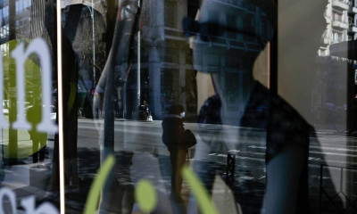 Έκτακτη επιχορήγηση 3.000 ευρώ για επιχειρήσεις και 1.000 ευρώ για κάθε εργαζόμενο – Ποιους αφορά