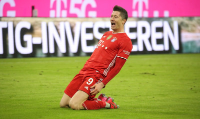 Μπάγερν Μονάχου - Ντόρτμουντ 4-2: Ανατροπή και θρίαμβοςστο "Klassiker" με χατ-τρικ Λεβαντόφσκι