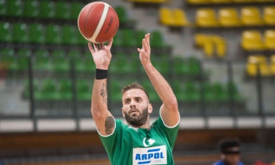 Νίκος Παππάς: Το διάστημα απουσίας του - Η θέση της Ζιελόνα Γκόρα