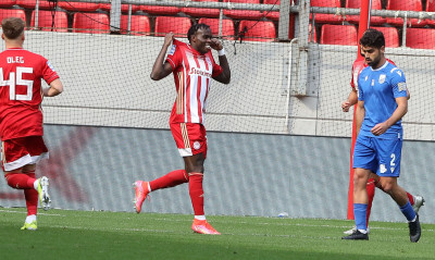 Μπρούμα: «Δε φοβόμαστε την Άρσεναλ - Ο Σωκράτης μας είπε κάποια μυστικά»