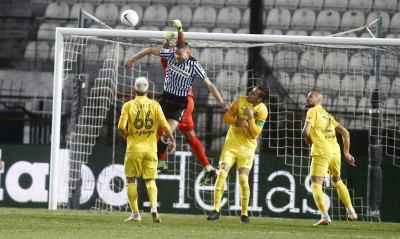 ΠΑΟΚ-Άρης: Άναψε φωτιές ο Κλάτενμπεργκ - «Σωστό το πέναλτι, φάουλ στο γκολ του Άρη» (video)