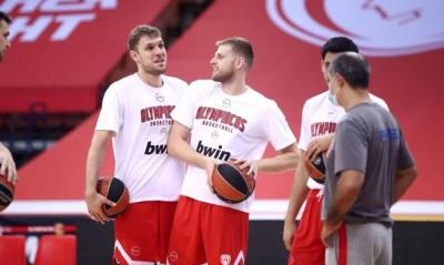 Ολυμπιακός: Το «24άρι» του Χαραλαμπόπουλου - Τα ευρωπαϊκά και ο Λαρεντζάκης (video)