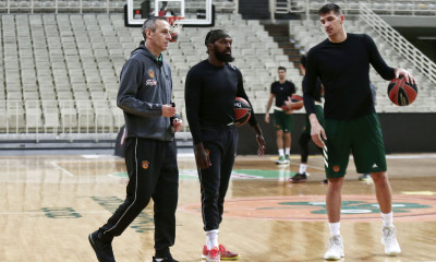 Κάτας: «Παίκτης-κλειδί ο Χεζόνια, αλλά θέλει κι άλλο χρόνο»