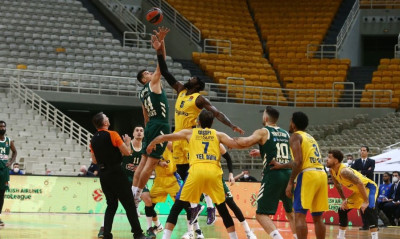 Παναθηναϊκός ΟΠΑΠ-Μακάμπι: Η «πράσινη» παρακάμερα και το... πείραγμα στον Χεζόνια (video)