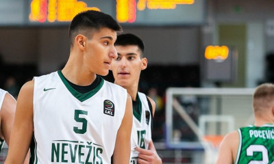 Παραμένει στη Λιθουανία ο Καλαϊτζάκης - Υπέγραψε στην Λιετκαμπέλις