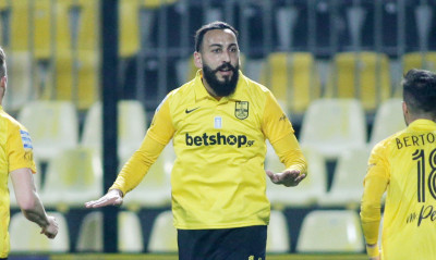 Άρης-ΟΦΗ: Μήτρογλου, η επιστροφή! - Το γκολ και η αντίδραση του Καρυπίδη  (photos+video)