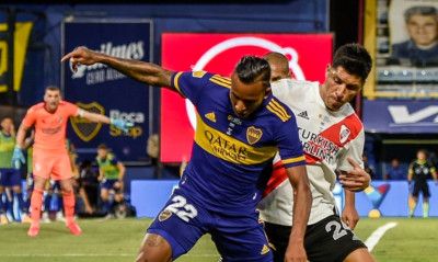 Μπόκα Τζούνιορς-Ρίβερ Πλέιτ: Το απίθανο πανό για τον Ντιέγκο Μαραντόνα (photos)