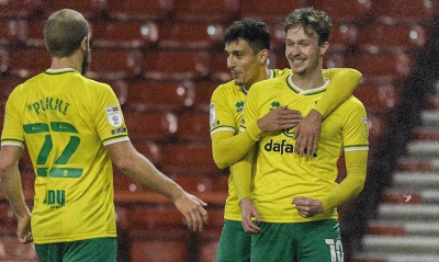 Championship: Η Νόριτς του Γιαννούλη νίκησε τη Νότιγχαμ του Μαρινάκη! (Photos)