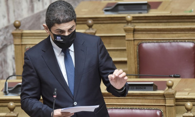 Τα μέτρα Αυγενάκη για την αντιμετώπιση της βίας στα γήπεδα