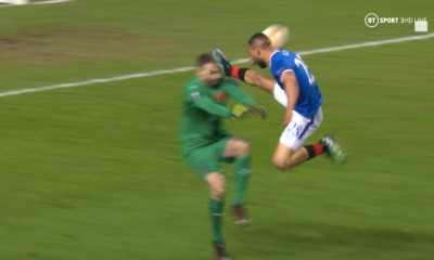 Φρικτή «καρατιά» στο Ρέιντζερς-Σλάβια - Του άνοιξε το κεφάλι (video+photos)