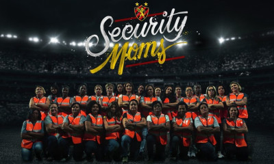 Αυτές είναι οι «μαμάδες-σεκιούριτι» των γηπέδων, που αναφέρθηκαν στην ελληνική Βουλή (videos+photos)