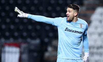 Πασχαλάκης: «Ζήτησα συγγνώμη, αυτά γίνονται στις οικογένειες»! (Video+Photos)