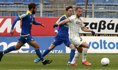 Μολό: «Αν κατεβάσουμε το κεφάλι δε μας αξίζει η φανέλα»!