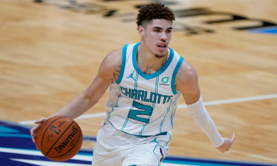 NBA: Σοκ με ΛαΜέλο Μπολ (photos+video)