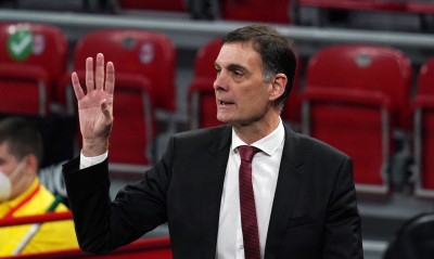 Ολυμπιακός: Ο Μπαρτζώκας μίλησε για τις μαθηματικές ελπίδες