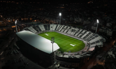 ΠΑΟΚ: Φωταγωγήθηκε η Τούμπα για τα 200 χρόνια ελευθερίας! (Photos)